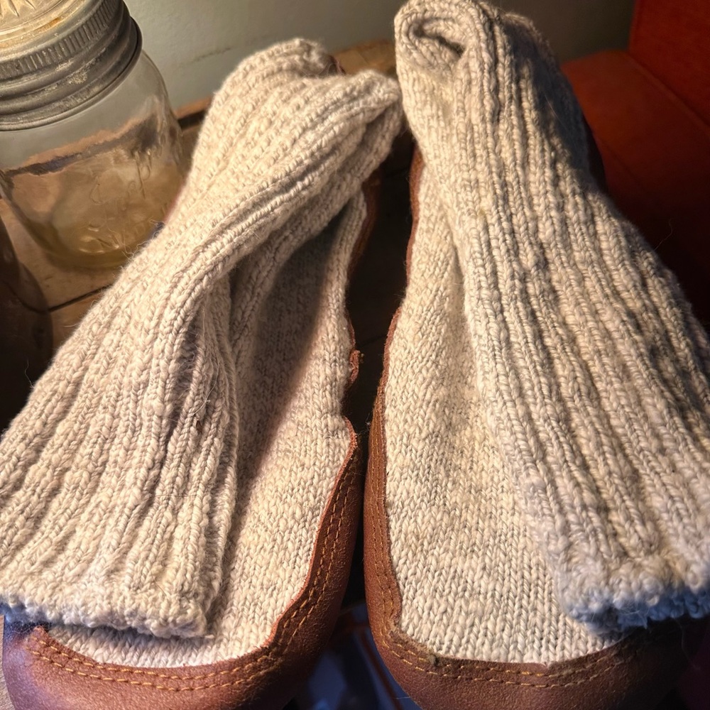 Acorn Cream Casual Socks